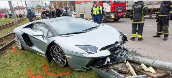 141419-lambo a 11.jpg, 65 KB