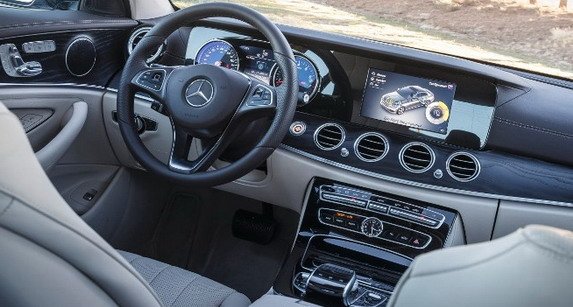 141810-mercedes e 777.jpg, 63 KB