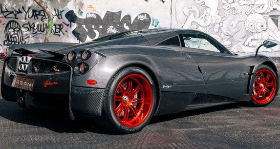 141829-pagani h 1.jpg, 74 KB