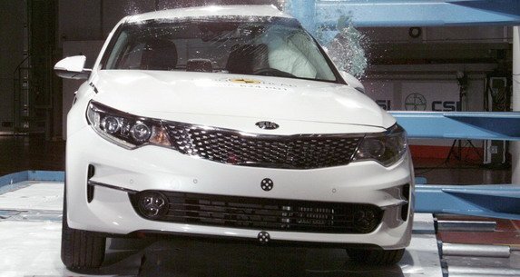 141879-kia c 11.jpg, 64 KB