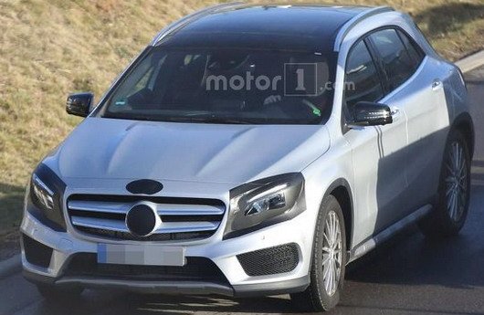 142837-mercedes gla.jpg, 54 KB