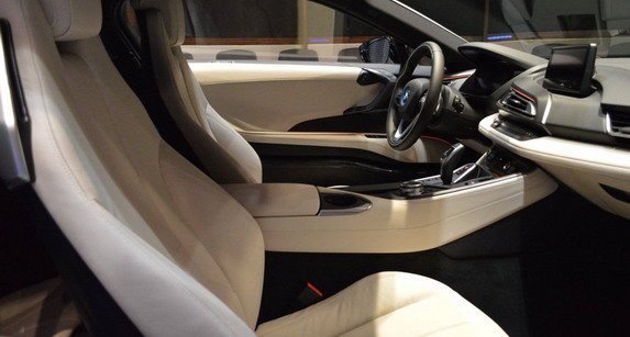 143426-bmw i8 555.jpg, 46 KB
