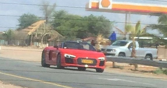 145259-audi r8 s 1.jpg, 45 KB