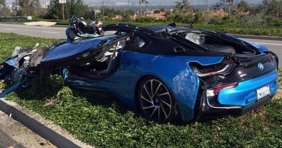 145378-bmw i8.jpg, 78 KB