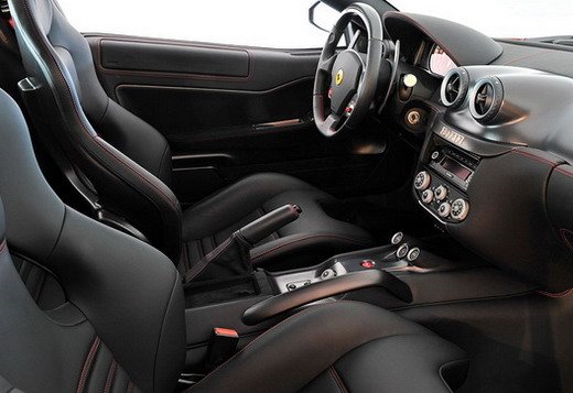 147104-ferrari gto 1.jpg, 49 KB