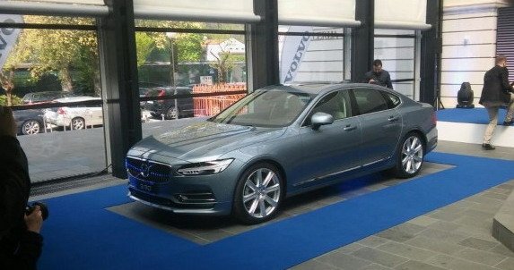 148037-volvo s90 1.jpg, 56 KB