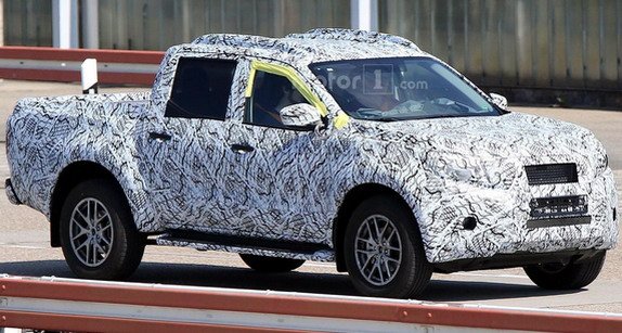 148647-mercedes glt.jpg, 78 KB