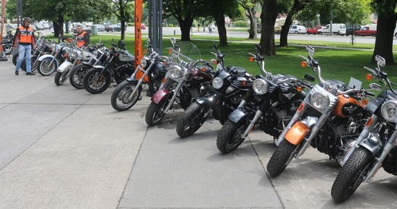 149854-Harley-davidson.jpg, 71 KB