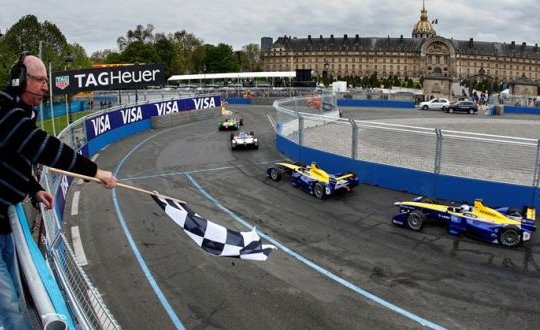 151439-renault e 11.jpg, 68 KB