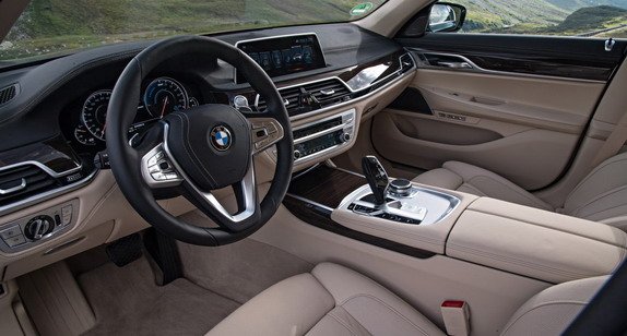151918-bmw 740 111111.jpg, 56 KB