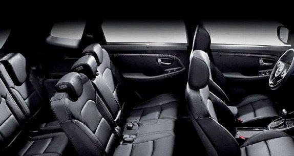 152381-kia carens 111.jpg, 45 KB