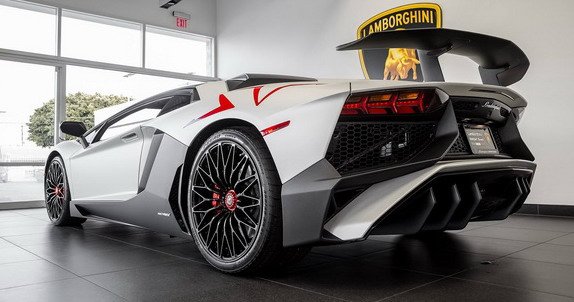 152614-lambo a 111.jpg, 54 KB