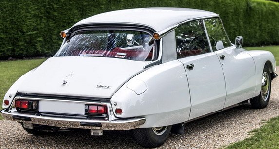 153683-citroen ds 111.jpg, 65 KB