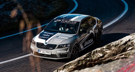 156004-skoda rs 11.jpg, 67 KB