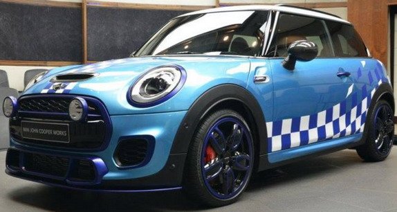 156818-mini jcw 1.jpg, 56 KB