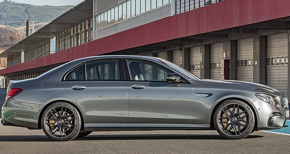 156874-mercedes e 77.jpg, 71 KB