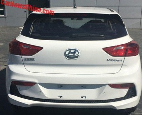 156917-hyundai v 11.jpg, 40 KB