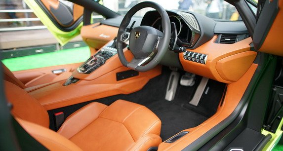 157132-lambo h 11.jpg, 56 KB