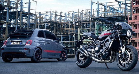 157583-abarth 695 11.jpg, 84 KB