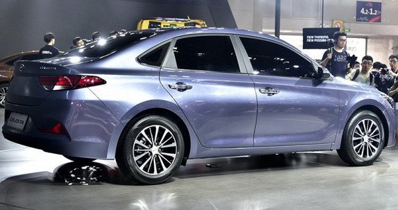 158161-hyundai c 111.jpg, 57 KB
