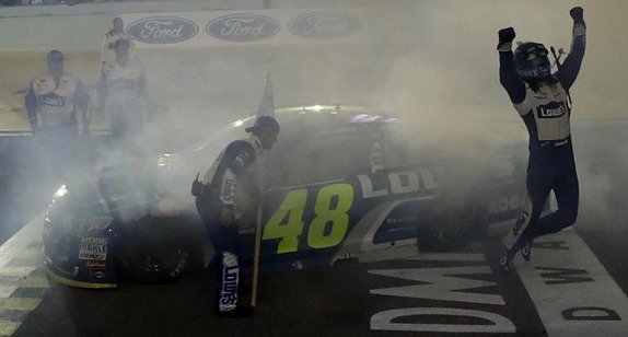 158263-nascar.jpg, 36 KB