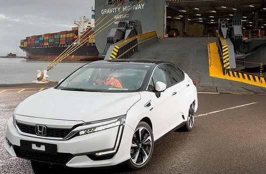 158615-honda fcv 11.jpg, 74 KB