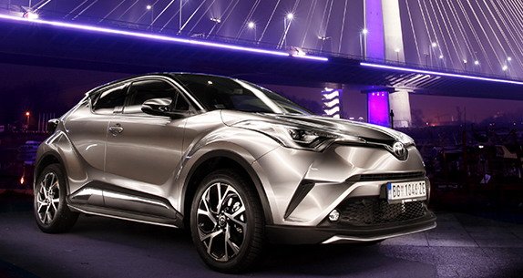 159612-toyota chr 11.jpg, 70 KB