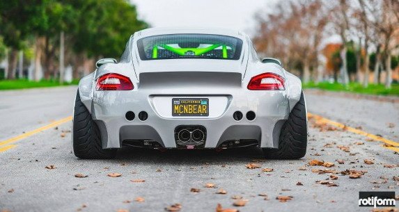 159735-porsche c 1.jpg, 58 KB