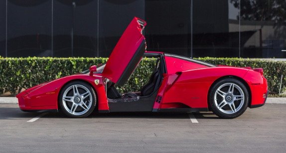 160016-ferrari e 11.jpg, 47 KB