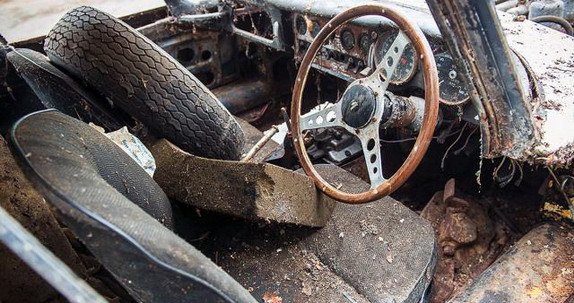 162538-jaguar e 111.jpg, 84 KB