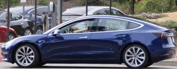 164075-tesla 3 1.jpg, 54 KB