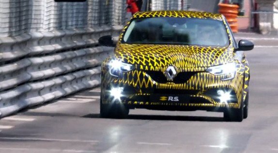 166139-renault rs 01.jpg, 57 KB