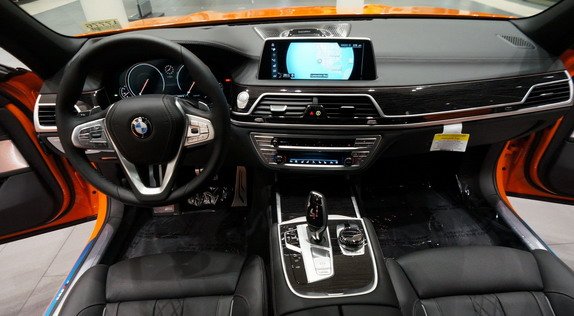 167100-bmw 750 1.jpg, 58 KB
