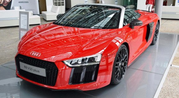 168859-audi r8 2.jpg, 72 KB