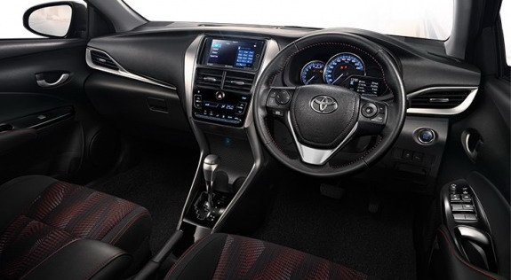 169249-toyota a 111.jpg, 47 KB