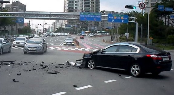 169976-crash.jpg, 55 KB