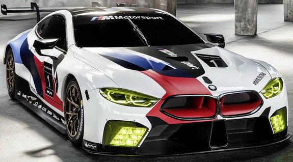 170515-bmw m8 1.jpg, 65 KB