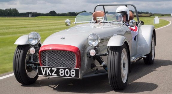 170573-caterham 11.jpg, 54 KB