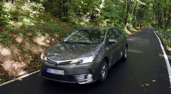 171860-toyota corolla.jpg, 76 KB