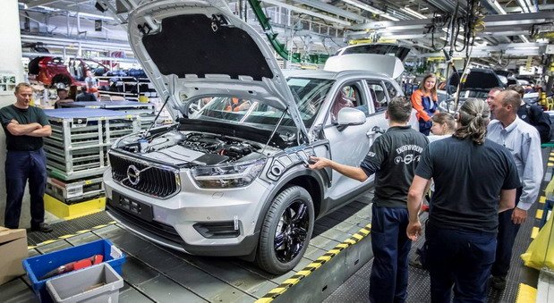 173264-volvo xc40 2.jpg, 98 KB