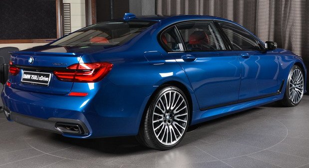 174605-bmw 750 1.jpg, 66 KB