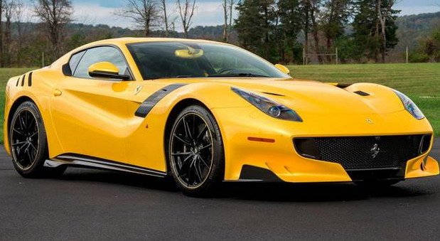 174637-ferrari f12 1.jpg, 68 KB