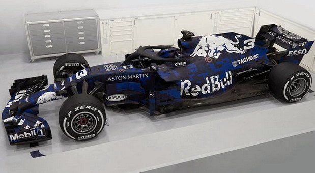 176363-red bull 1.jpg, 58 KB