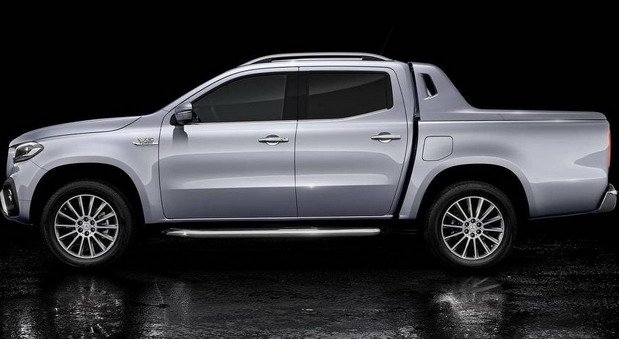 176813-mercedes x 11.jpg, 48 KB