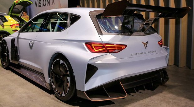 177130-cupra e-racer 11.jpg, 64 KB