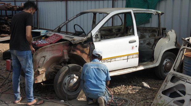 178045-peugeot r 1.jpg, 72 KB