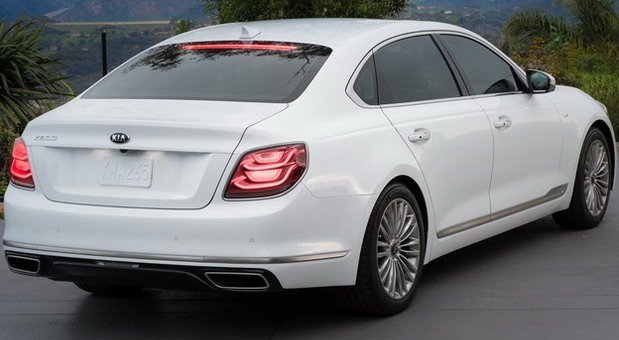 178275-kia k900 1111.jpg, 54 KB