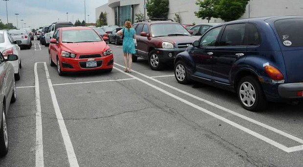 183443-parking.jpg, 70 KB