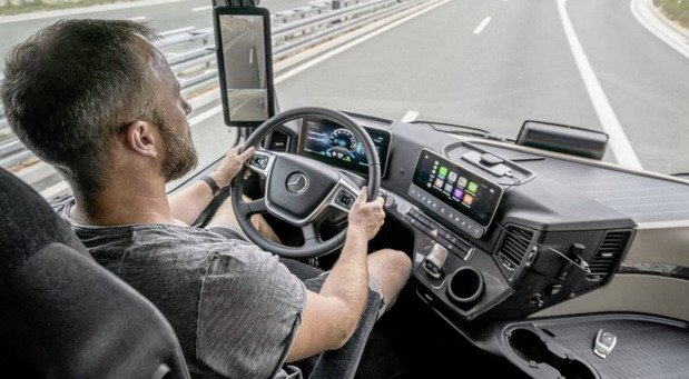 183881-mercedes a 11.jpg, 65 KB