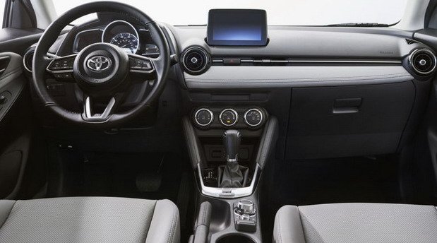 191013-toyota-yaris 1111.jpg, 59 KB